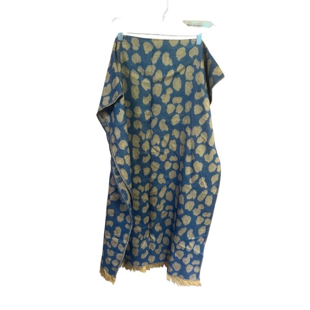 No Brand Animal Print  Scarf Sz 26/74 NWOT